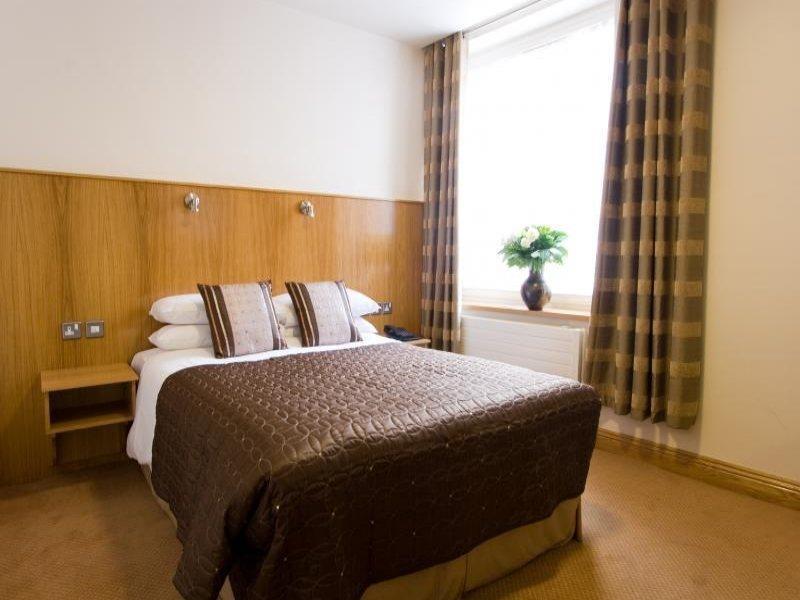 Blooms Hotel Дублин Экстерьер фото